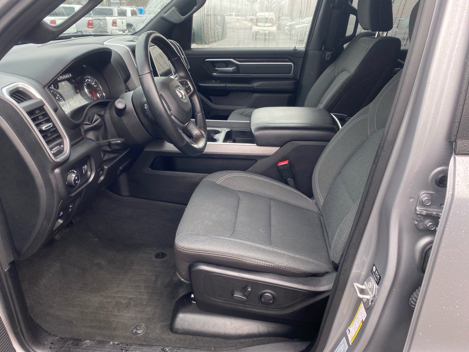 Used 2022 RAM 1500 Big Horn image 9