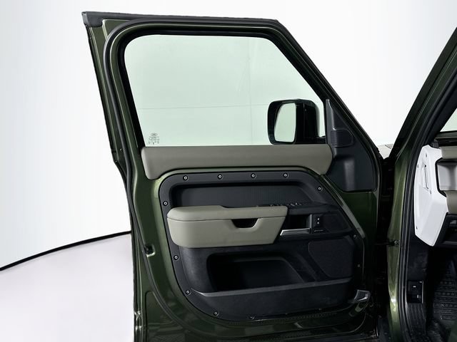 Used 2026 Land Rover Defender 110 S AWD/4WD image 11