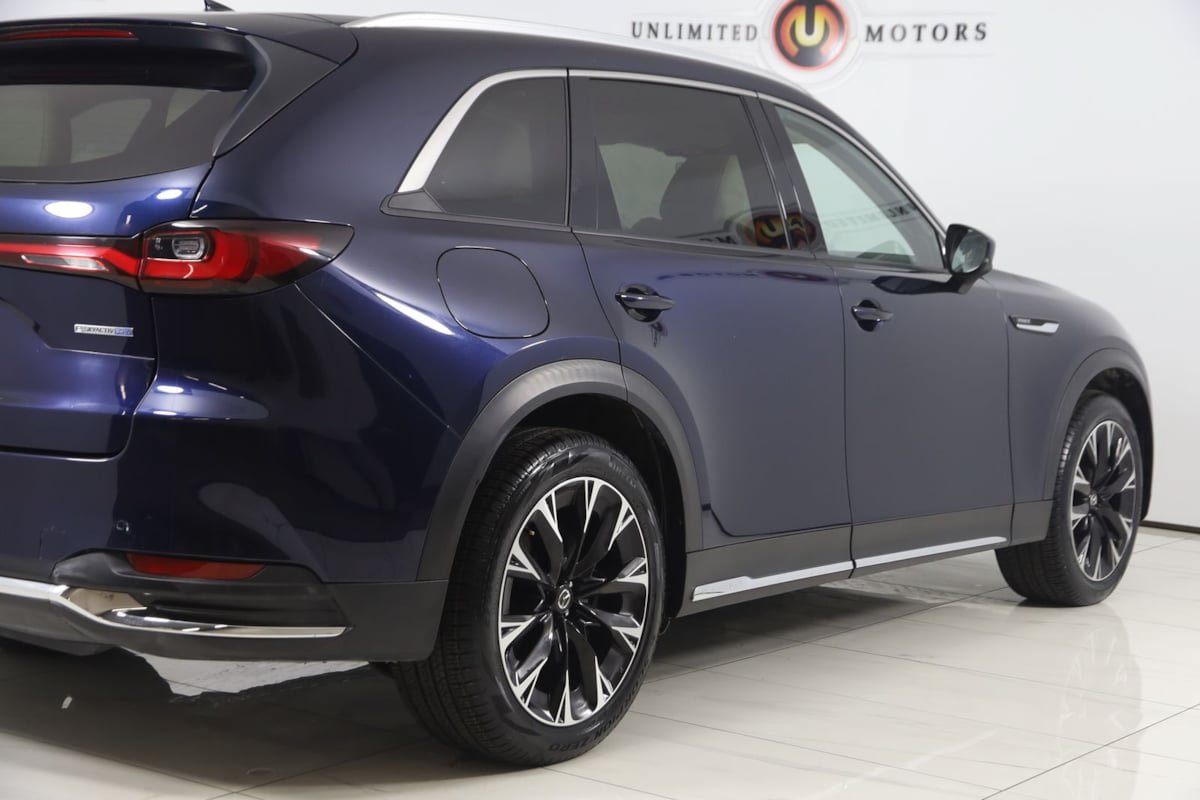 Used 2024 MAZDA CX-90 Plug-In Hybrid w/ Premium Plus AWD/4WD image 48