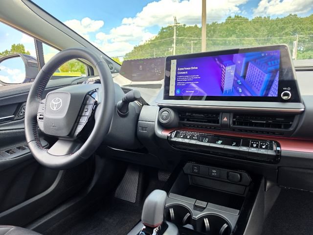 Used 2024 Toyota Prius Prime Premium FWD image 13