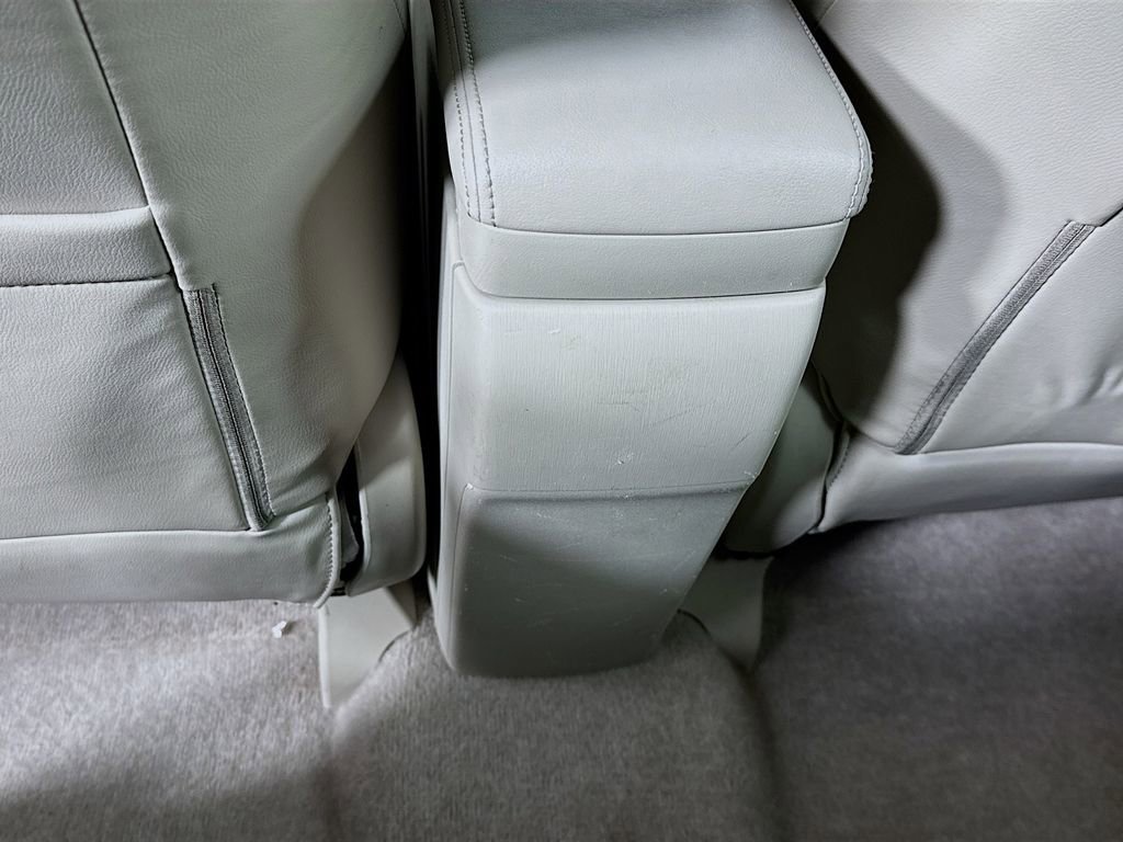 Used 2011 Toyota Prius Five w/ Advanced Technology Pkg image 29