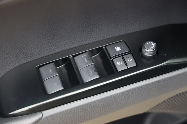 New 2026 Toyota Camry SE FWD image 15