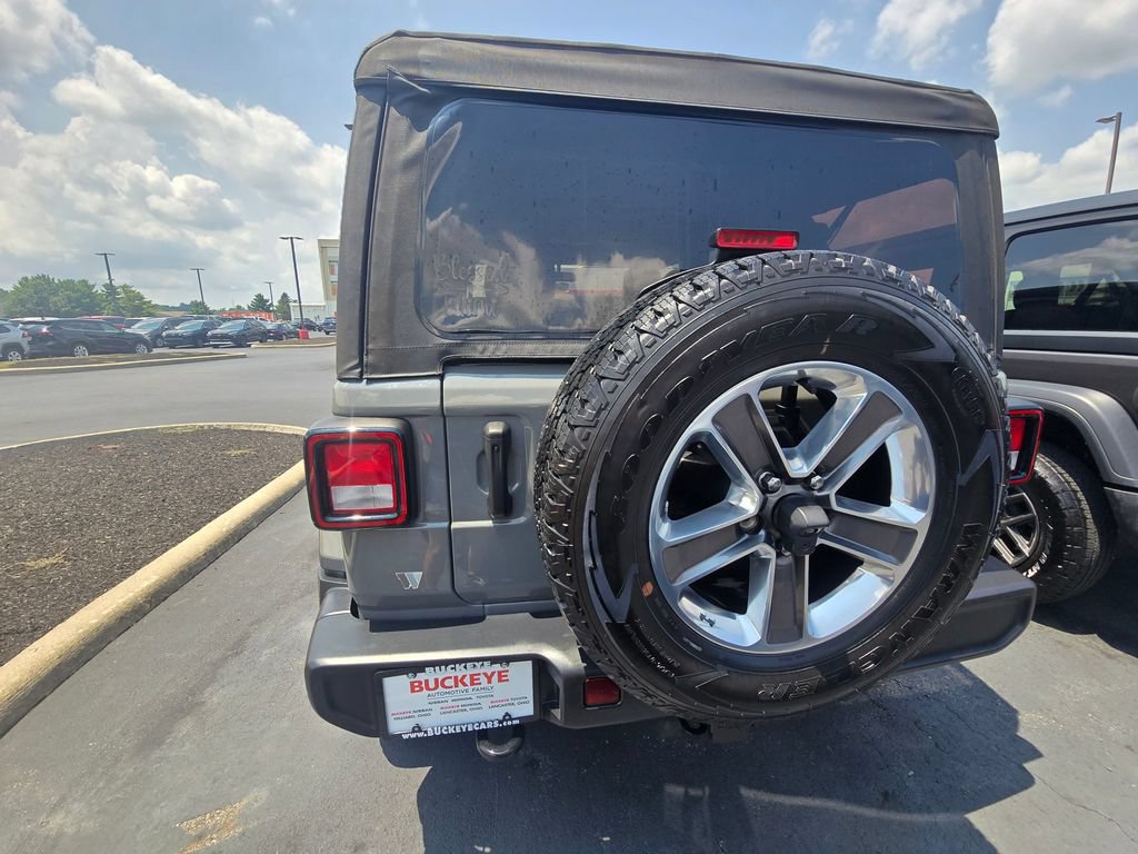 Used 2021 Jeep Wrangler Unlimited Sahara w/ Cold Weather Group AWD/4WD image 7