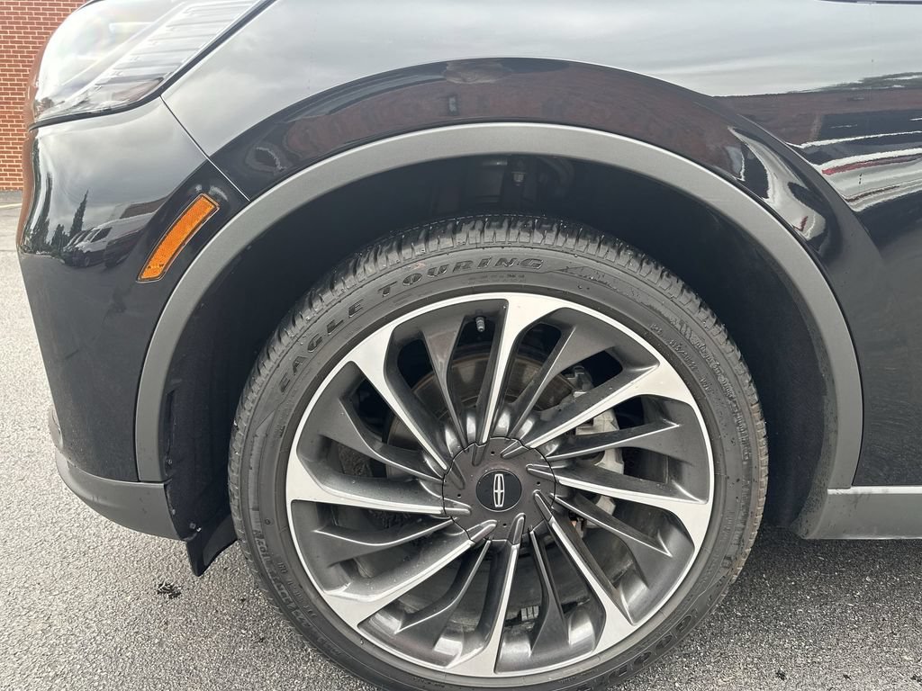 Certified 2025 Lincoln Aviator Reserve w/ Equipment Group 201A AWD/4WD image 19