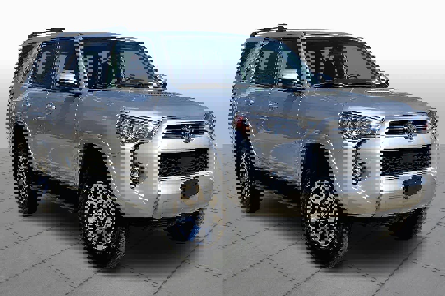 Used 2024 Toyota 4Runner TRD Off-Road image 3