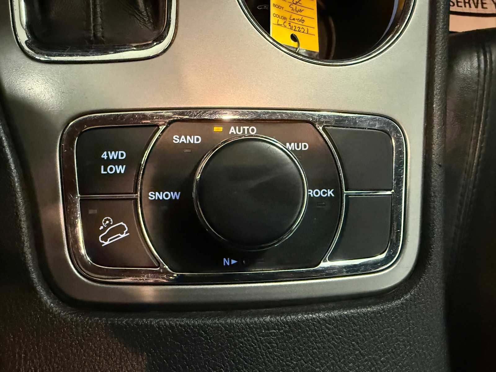Certified 2020 Jeep Grand Cherokee Laredo w/ Quick Order Package 2BN North AWD/4WD image 34