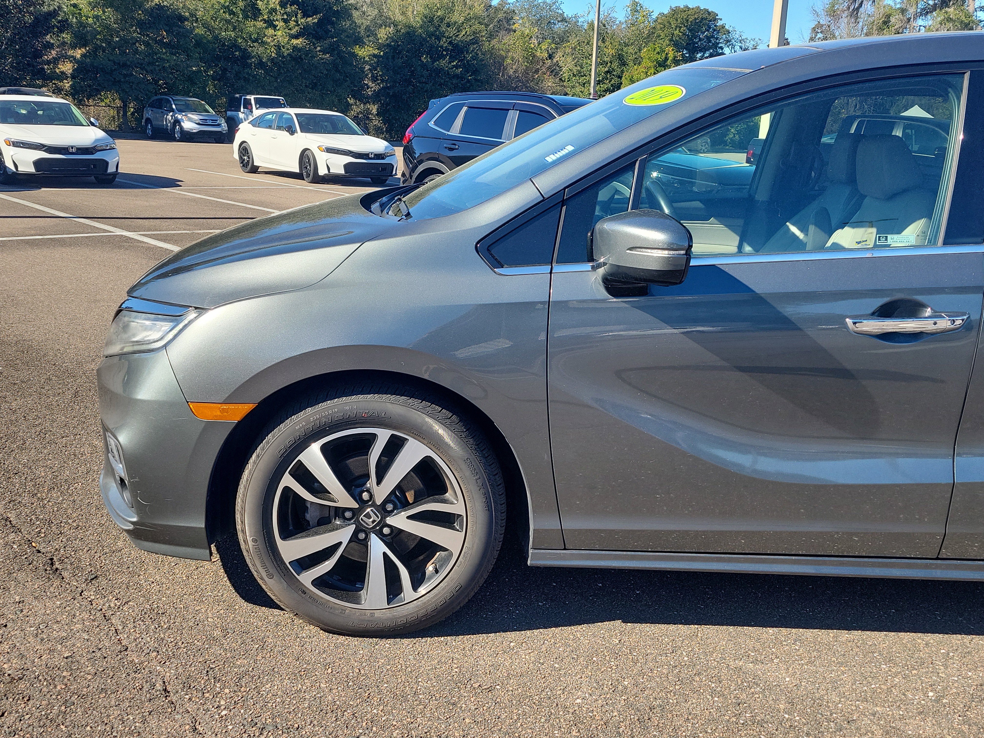 Used 2019 Honda Odyssey Elite image 2