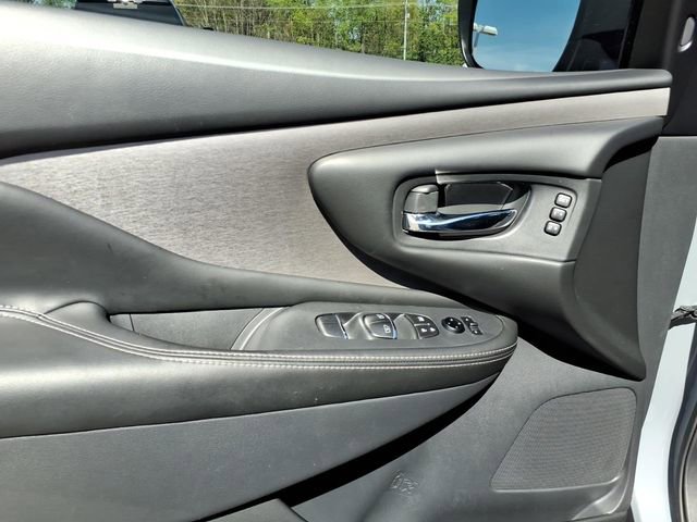 Certified 2023 Nissan Murano SL w/ Cargo Package image 3