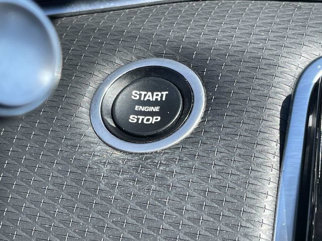 Used 2020 Land Rover Range Rover Evoque S AWD/4WD image 34