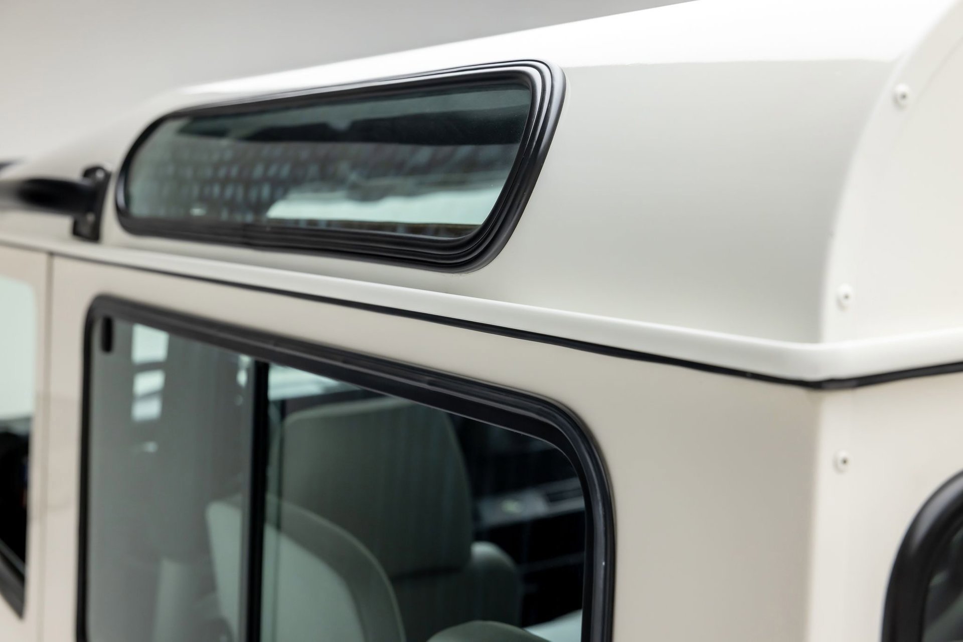 Used 1997 Land Rover Defender 90 image 39