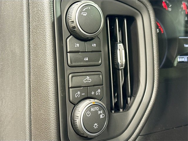 New 2026 Chevrolet Silverado 2500 Custom w/ Snow Plow Prep/Camper Package image 13