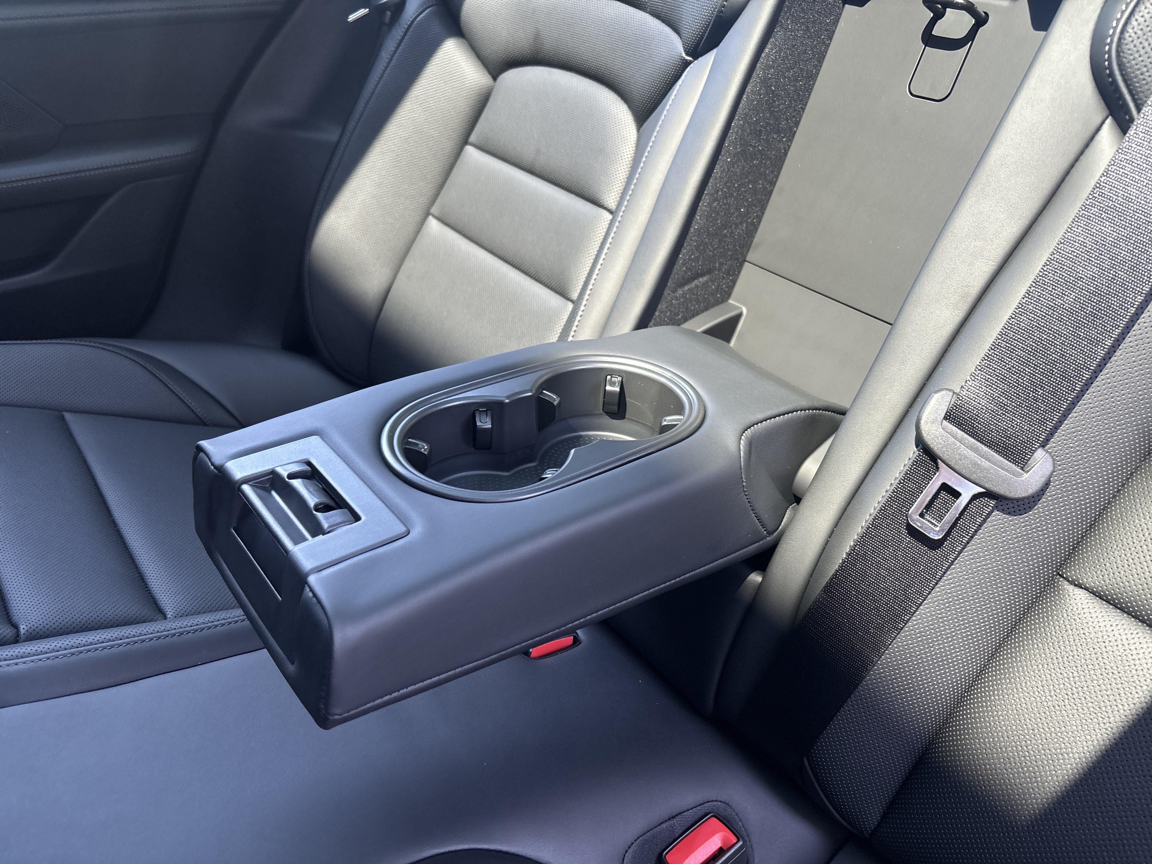New 2026 Porsche Taycan GTS AWD/4WD image 23