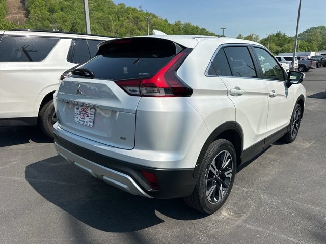 Used 2024 Mitsubishi Eclipse Cross SE AWD/4WD image 2