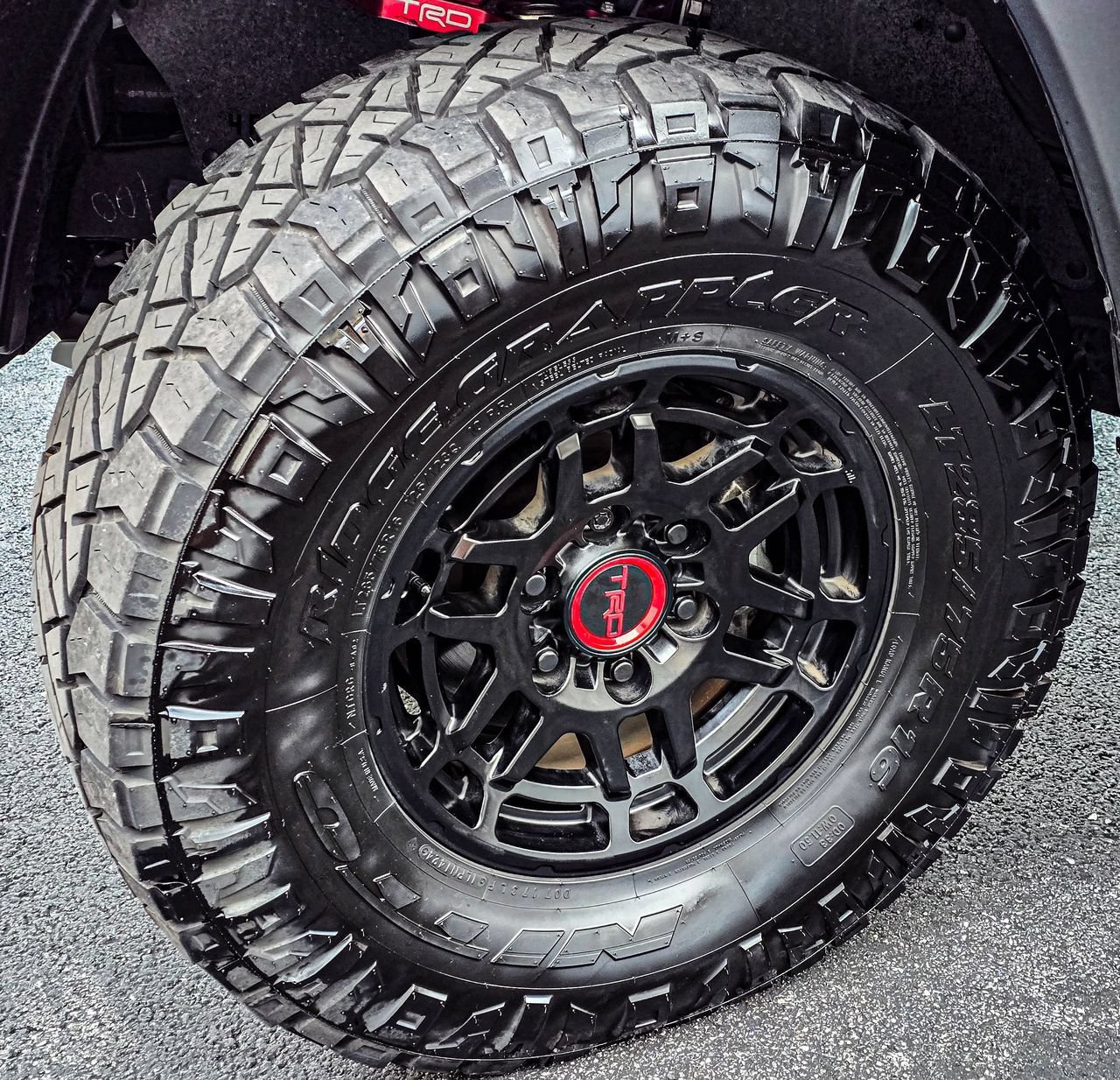 Used 2023 Toyota Tacoma TRD Pro AWD/4WD image 15