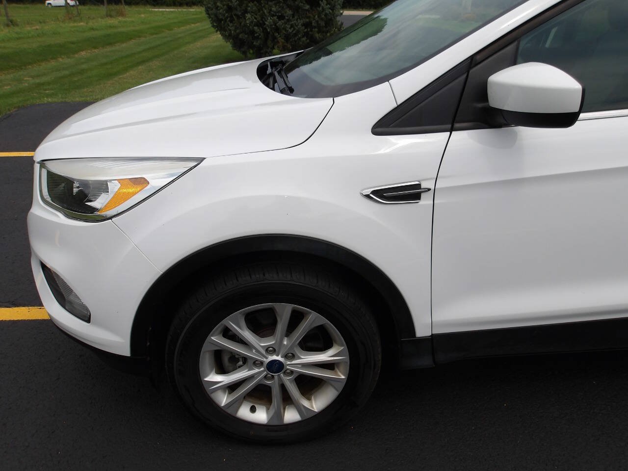 Used 2019 Ford Escape SE AWD/4WD image 31