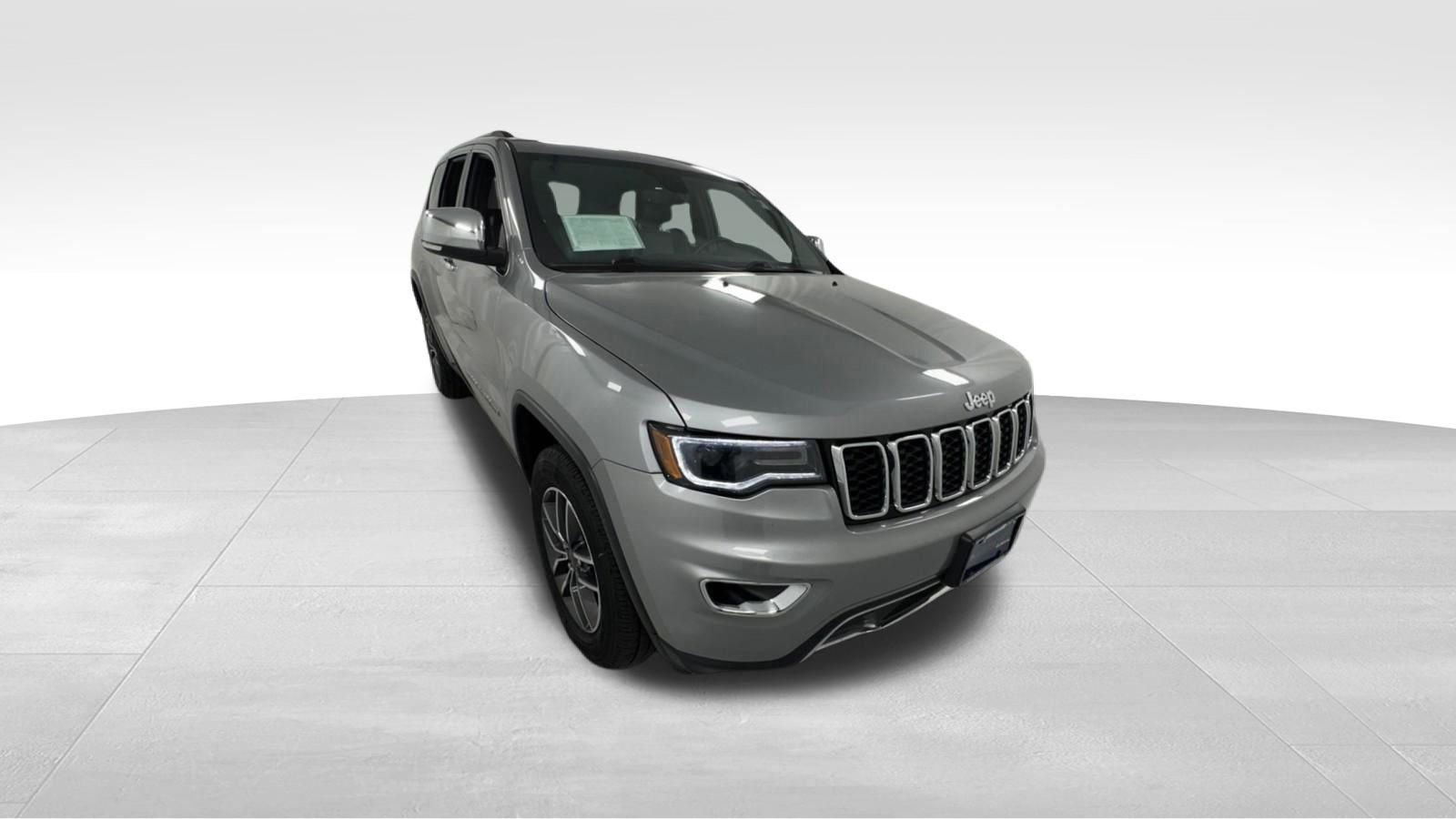 Used 2019 Jeep Grand Cherokee Limited w/ Luxury Group II AWD/4WD image 1