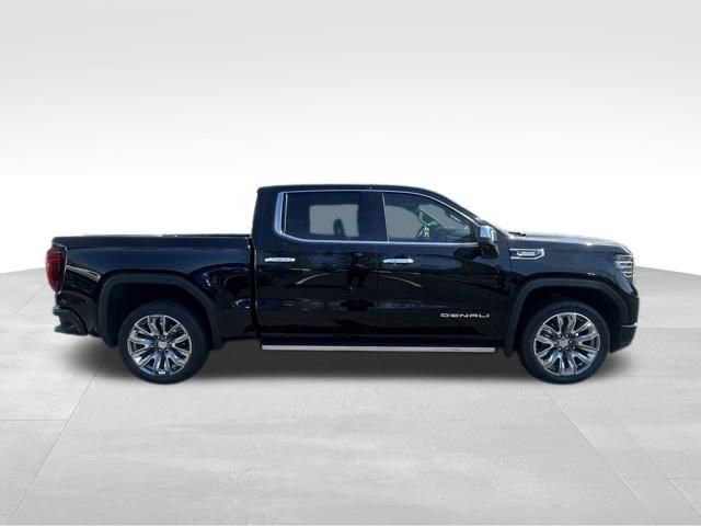 Used 2023 GMC Sierra 1500 Denali w/ Denali Reserve Package AWD/4WD image 11