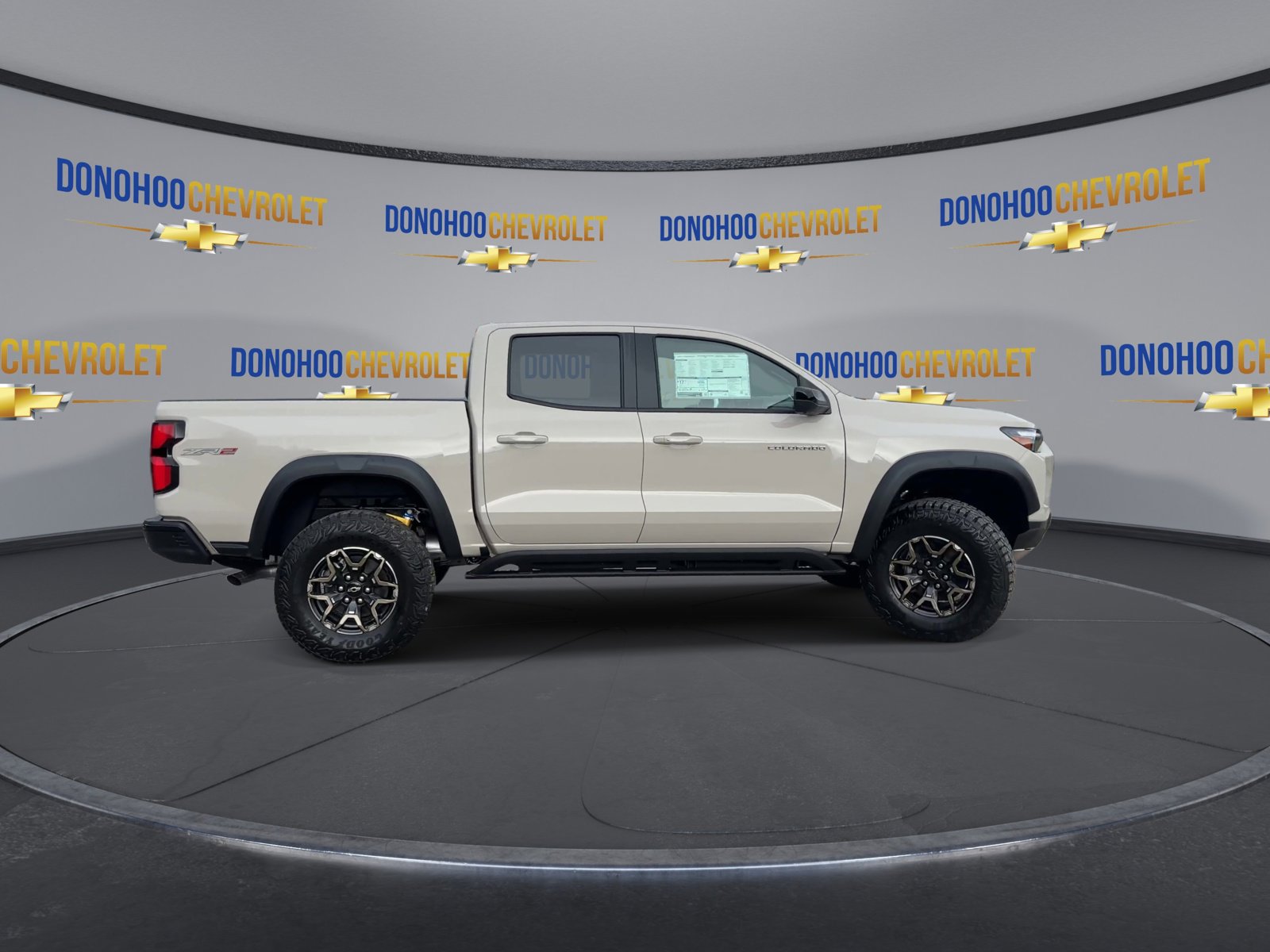 New 2026 Chevrolet Colorado ZR2 w/ Technology Package image 12