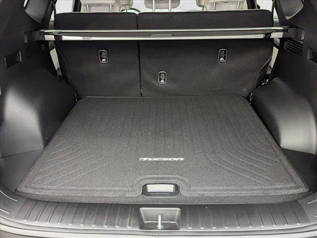 Certified 2025 Hyundai Tucson Limited image 6