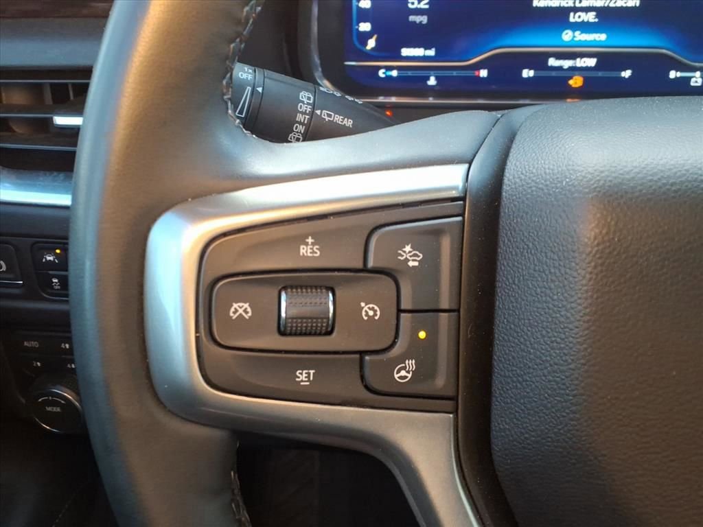 Used 2024 Chevrolet Tahoe Z71 w/ Luxury Package image 13