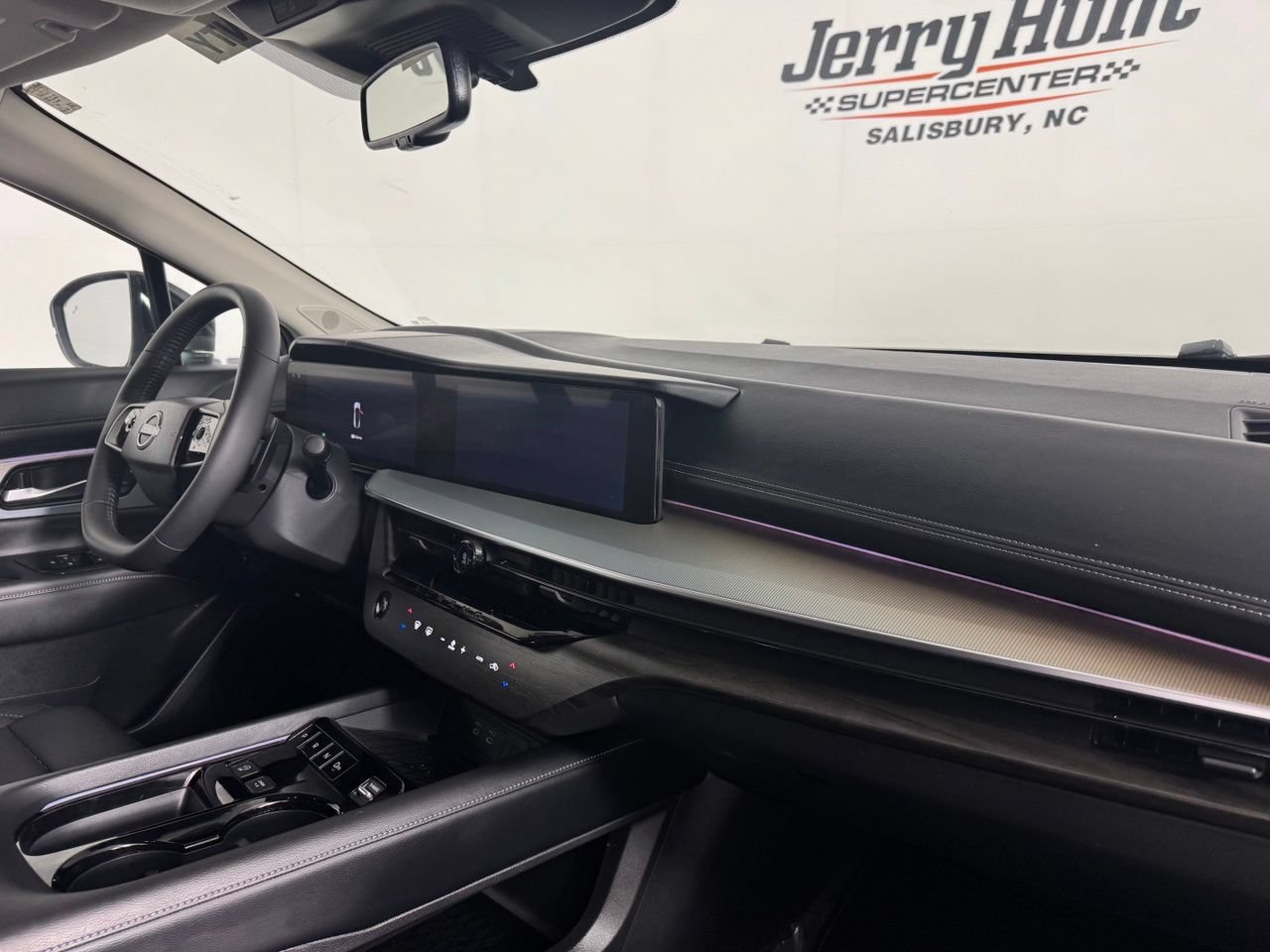 Used 2025 Nissan Murano SL AWD/4WD image 37