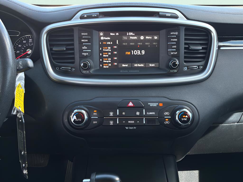 Used 2018 Kia Sorento FWD image 20