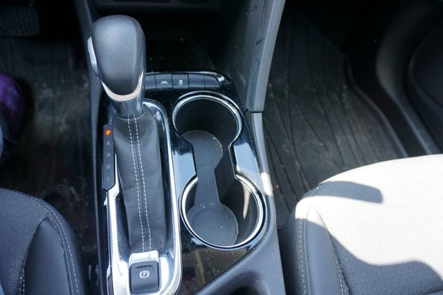 Used 2023 Buick Encore GX Select w/ Safety Package II image 16