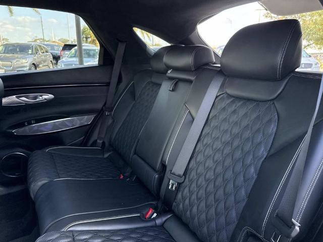 Used 2025 Genesis GV70 3.5T Sport w/ Sport Advanced Package image 19