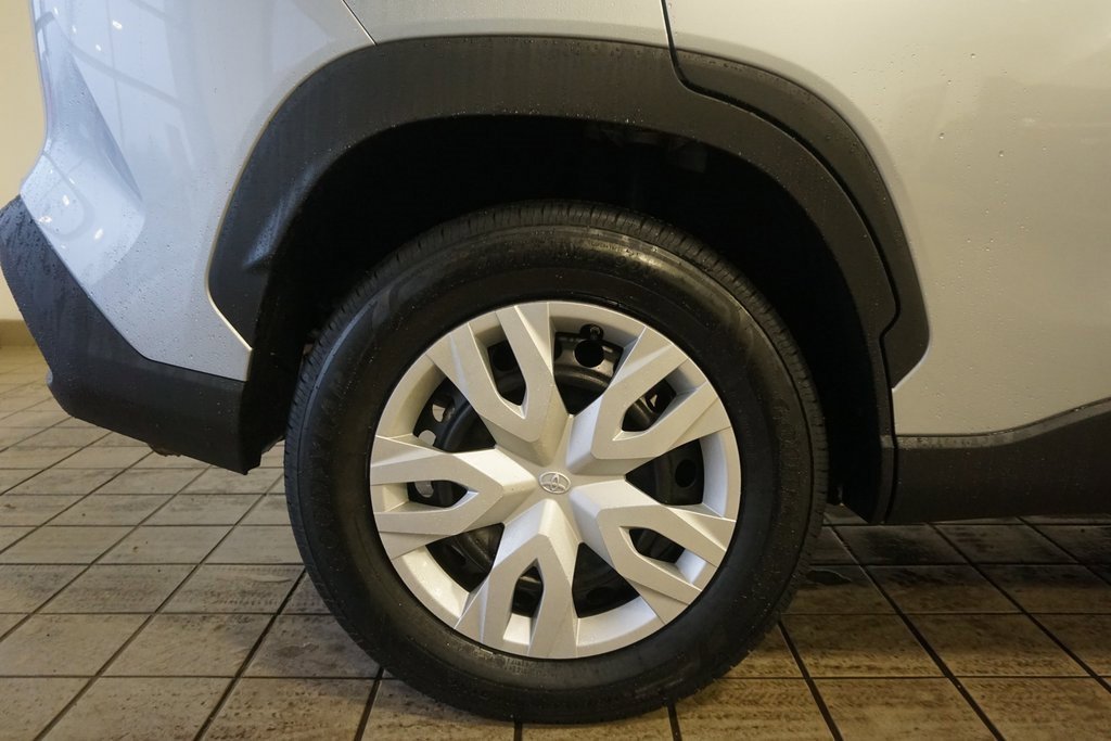 Certified 2023 Toyota Corolla Cross L image 30