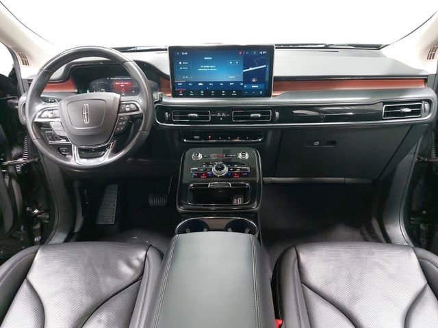 Used 2022 Lincoln Nautilus Reserve AWD/4WD image 10