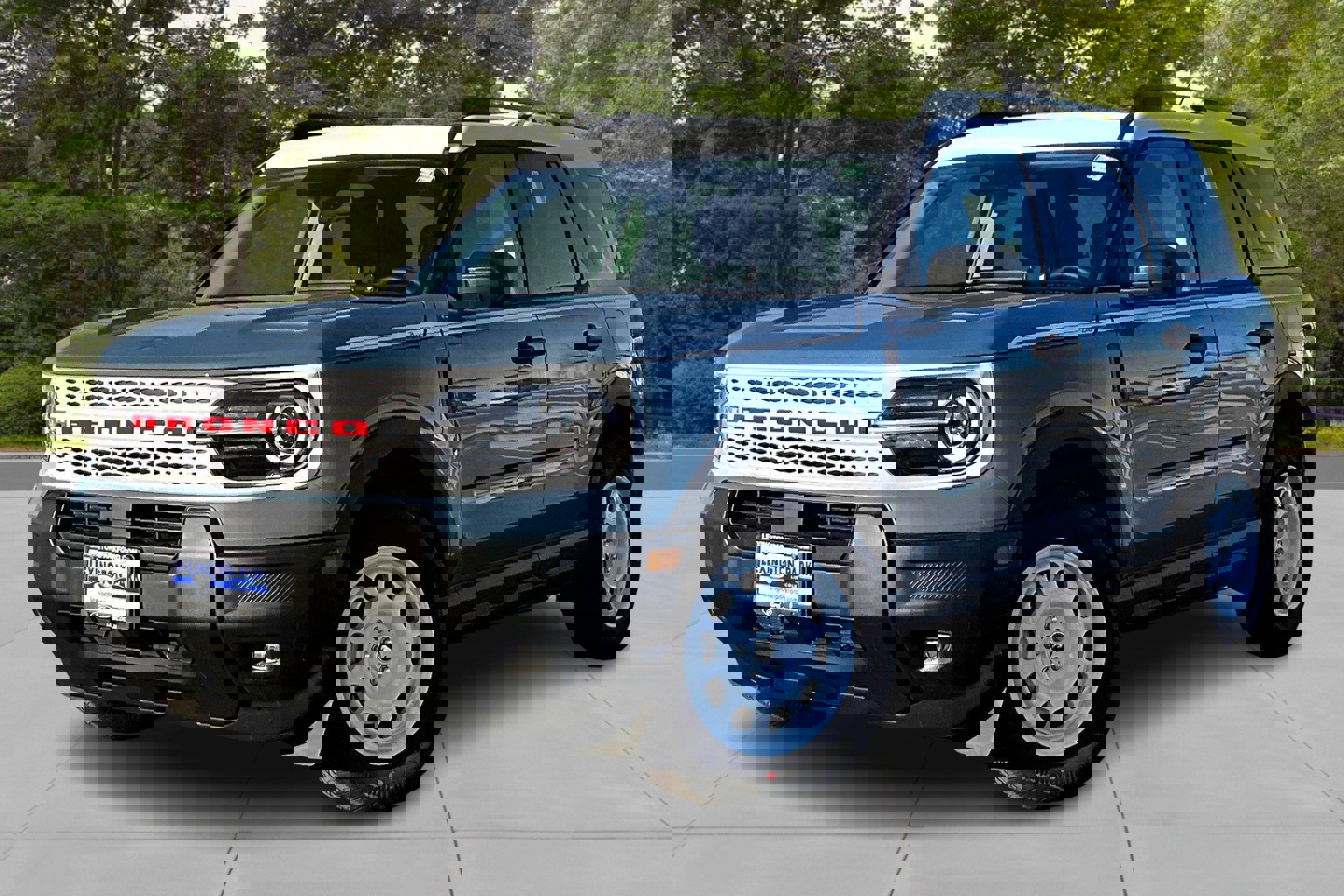 New 2025 Ford Bronco Sport Heritage w/ Convenience Package image 2