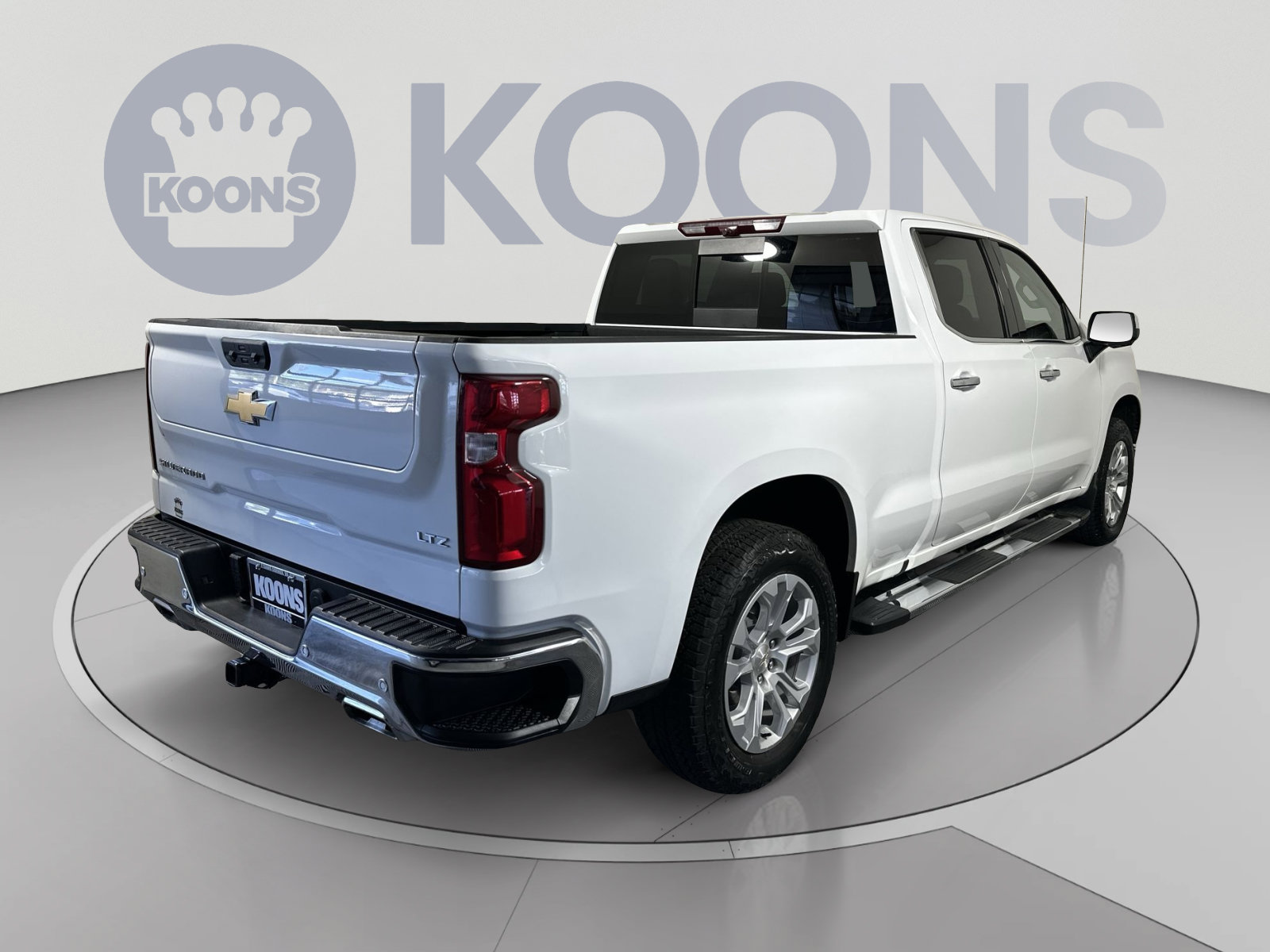Used 2025 Chevrolet Silverado 1500 LTZ w/ Technology Package AWD/4WD image 7