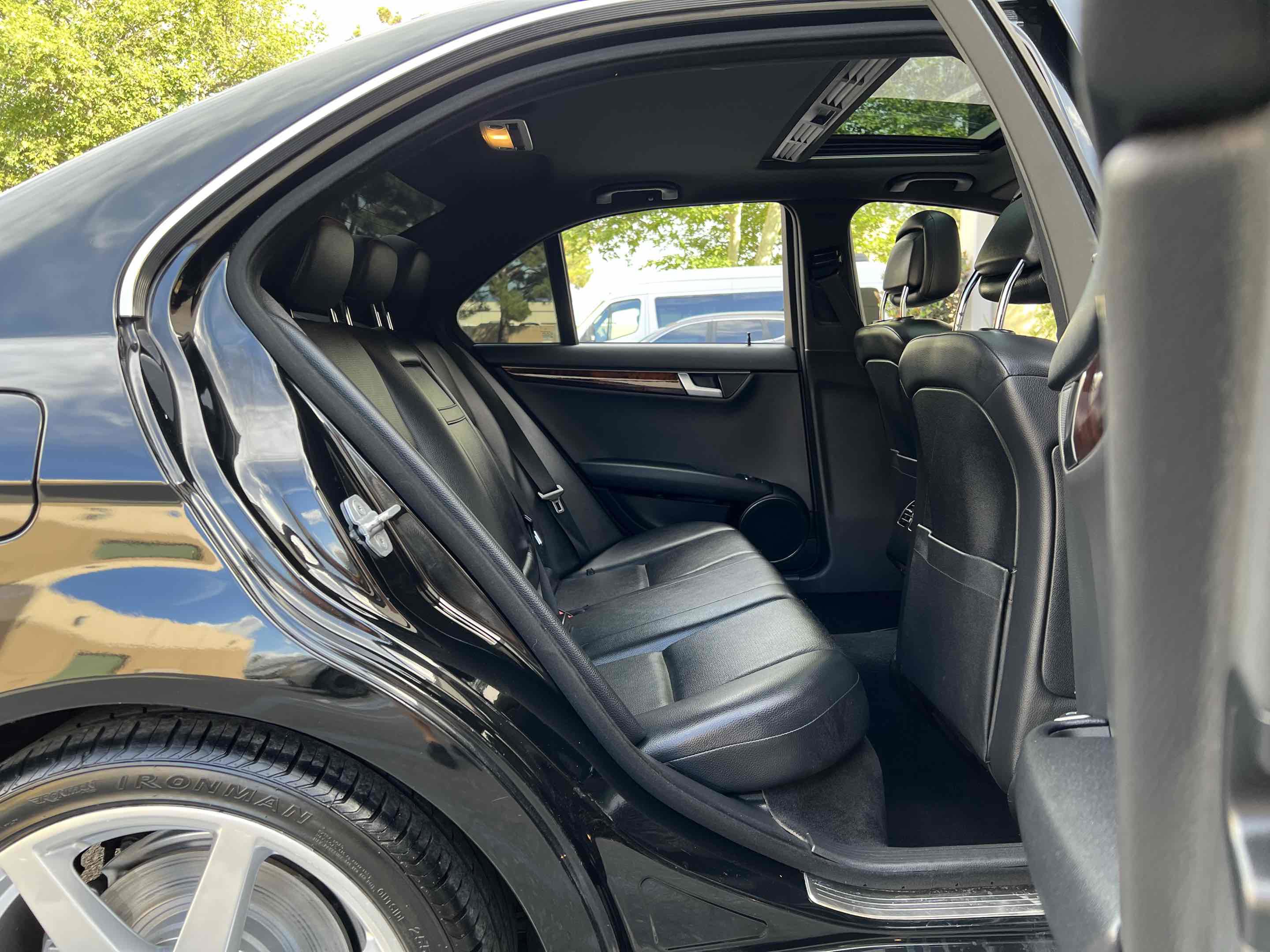 Used 2012 Mercedes-Benz C 250 Sedan image 35