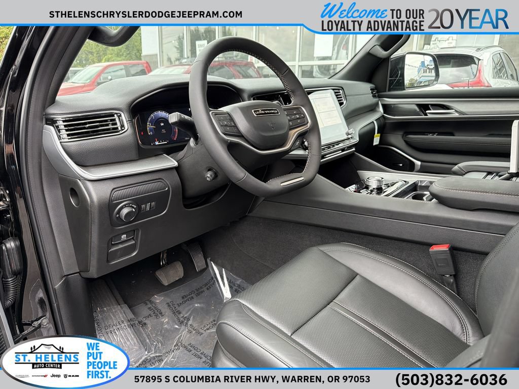 New 2026 Jeep Grand Wagoneer L 4WD image 12
