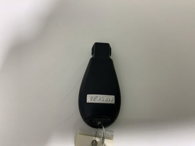 Used 2018 RAM 2500 SLT image 33