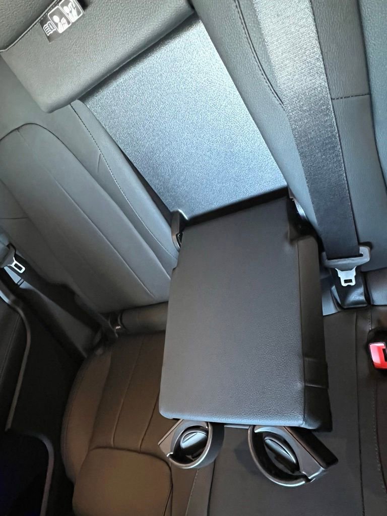 Certified 2024 Mercedes-Benz EQB 300 4MATIC image 31