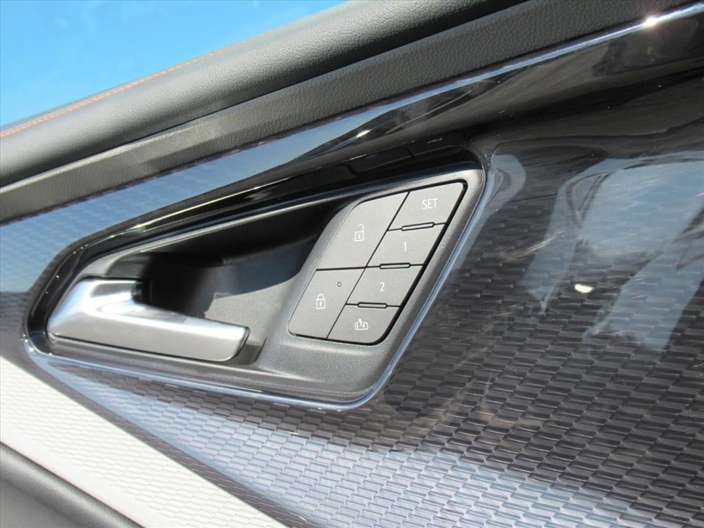 New 2026 Chevrolet Blazer EV SS AWD/4WD image 21
