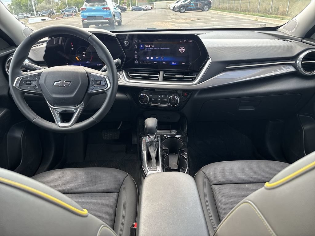 New 2026 Chevrolet Trax ACTIV w/ Driver Confidence Package FWD image 21