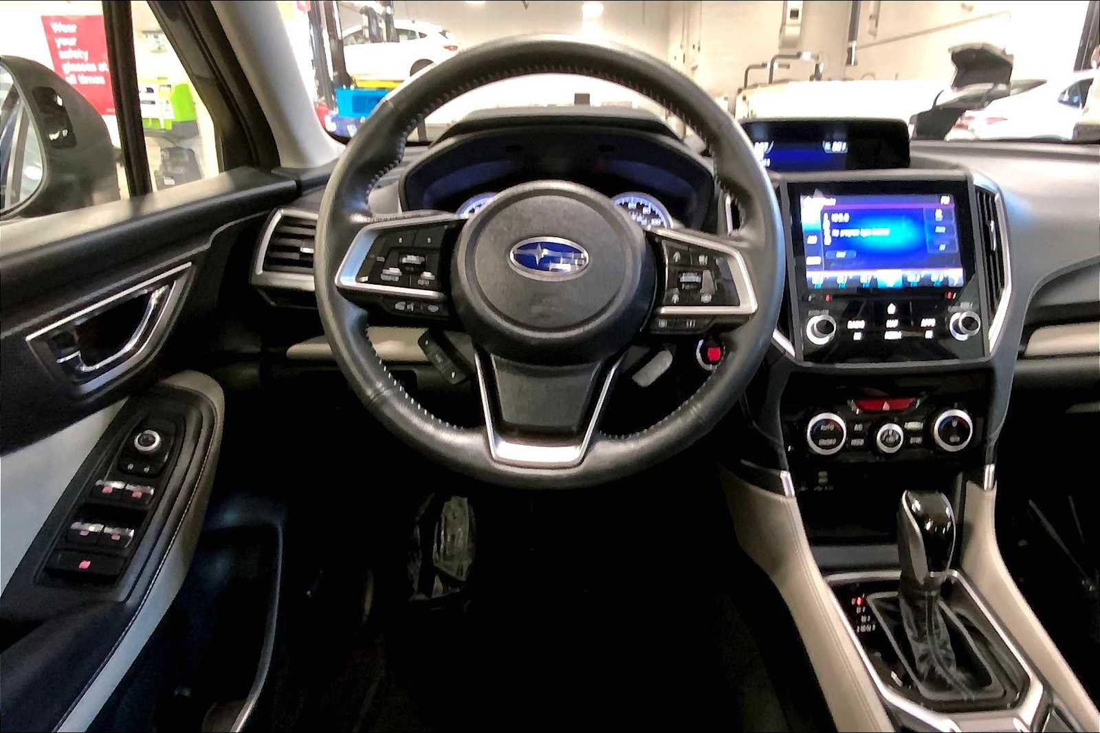 Used 2023 Subaru Forester Limited image 7