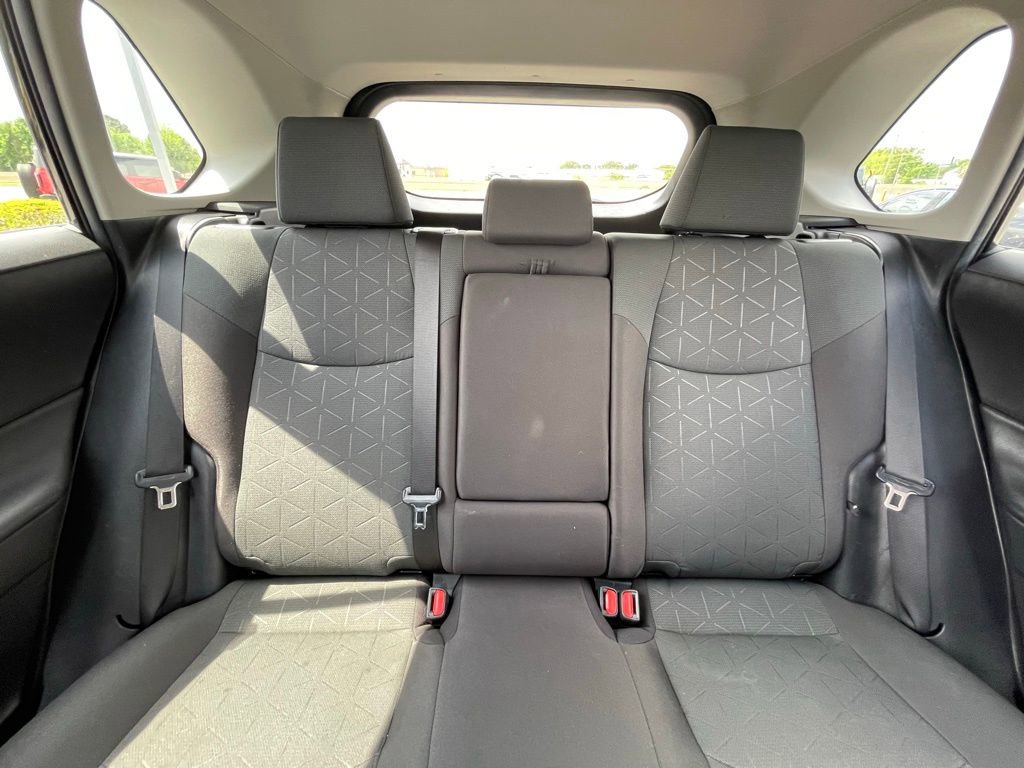 Used 2023 Toyota RAV4 XLE FWD image 29