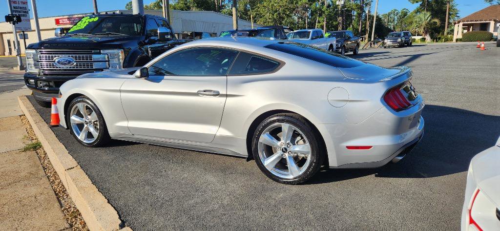 Used 2019 Ford Mustang Coupe w/ Equipment Group 101A image 2