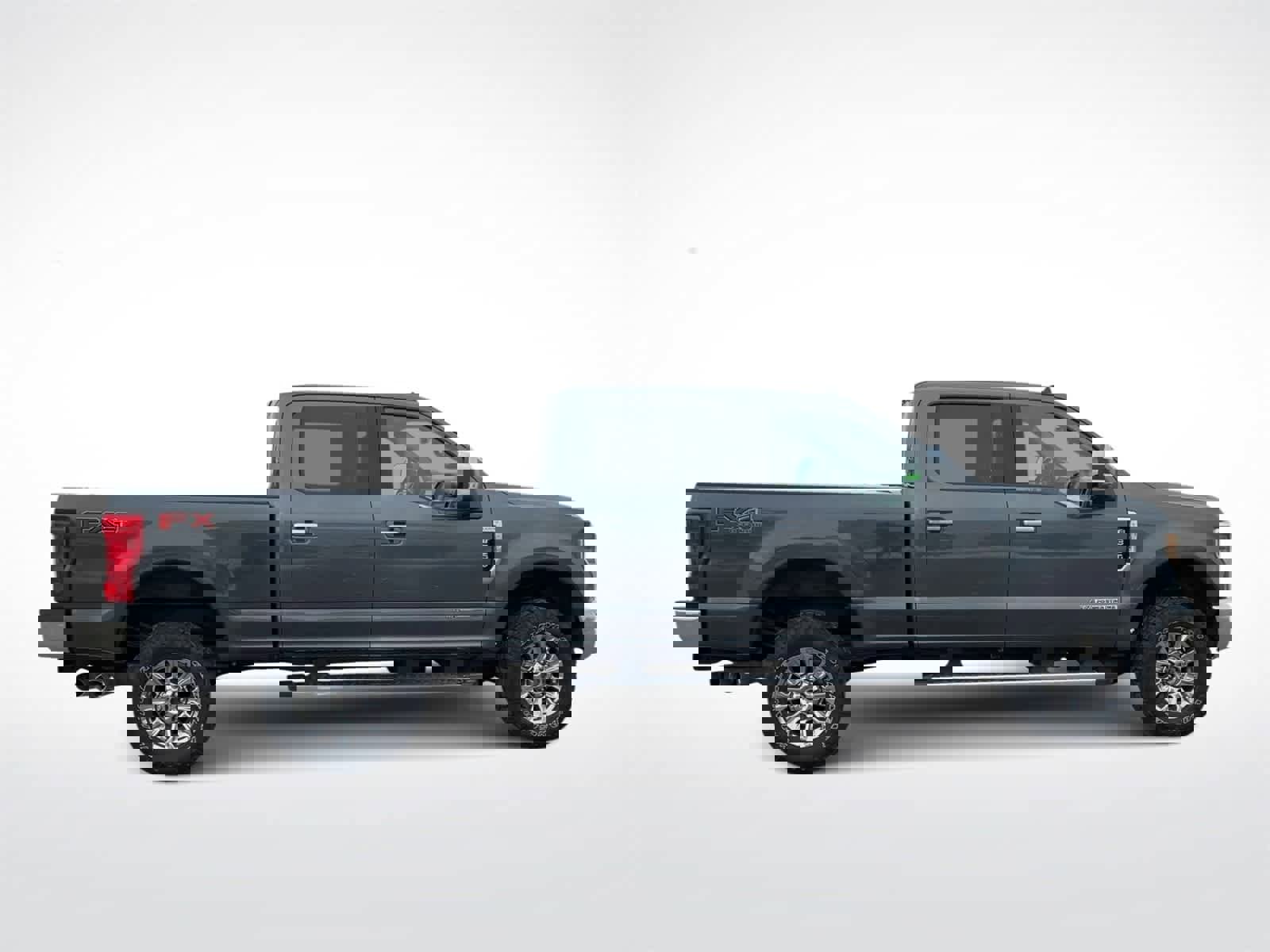 Used 2019 Ford F350 Lariat w/ Chrome Package image 9