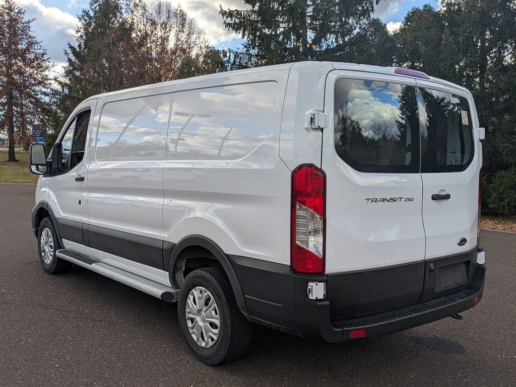 Used 2024 Ford Transit 250 Low Roof w/ Exterior Upgrade Package image 7