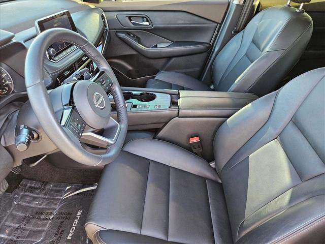 Used 2023 Nissan Rogue SL image 22
