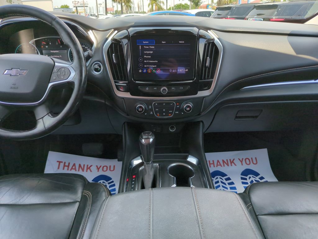 Used 2020 Chevrolet Traverse RS AWD/4WD image 18