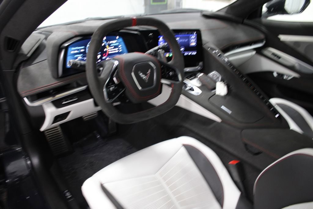 Used 2023 Chevrolet Corvette Stingray Premium Conv RWD image 16