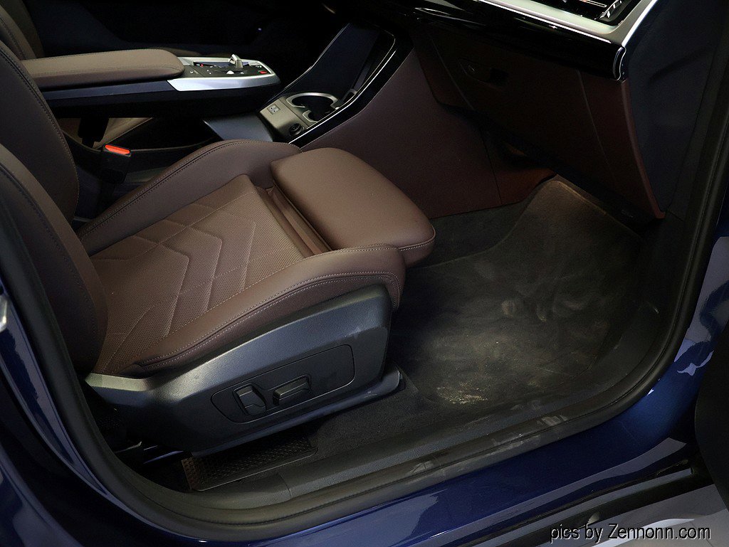 Used 2025 BMW X1 xDrive28i w/ Convenience Package image 33