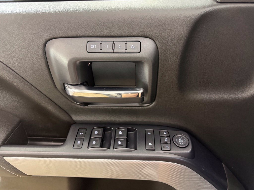 Used 2016 Chevrolet Silverado 2500 LTZ w/ Duramax Plus Package AWD/4WD image 19