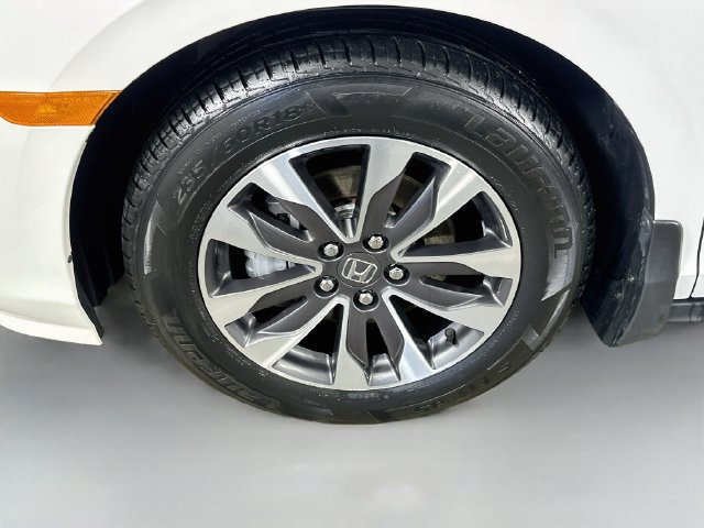Certified 2024 Honda Odyssey EX-L image 16