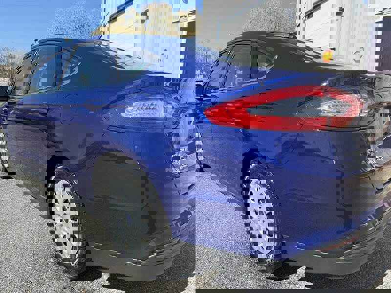 Used 2014 Ford Fusion S image 8